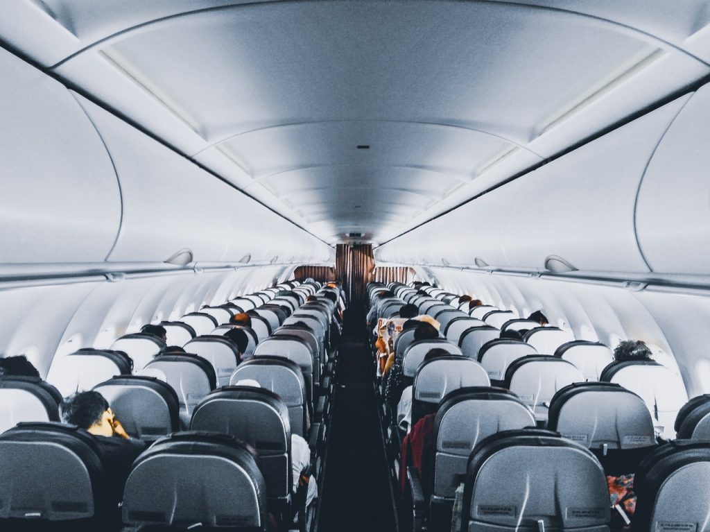 long haul flight tips, How to survive a long haul flight